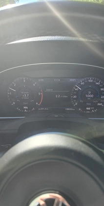 Volkswagen Passat cena 105000 przebieg: 135000, rok produkcji 2018 z Koszalin małe 407